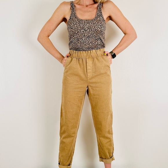 Gap Casual Elastic High Waisted Paper Bag Khakis Pants with Pockets tan - Picture 3 of 11